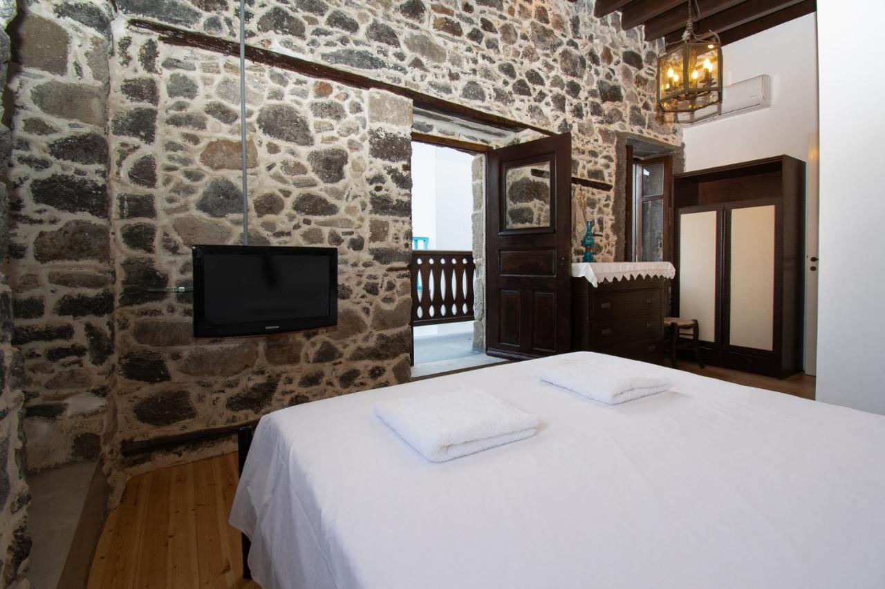 Ferienwohnung Plousiadi΄S Stone House Skála Exterior foto