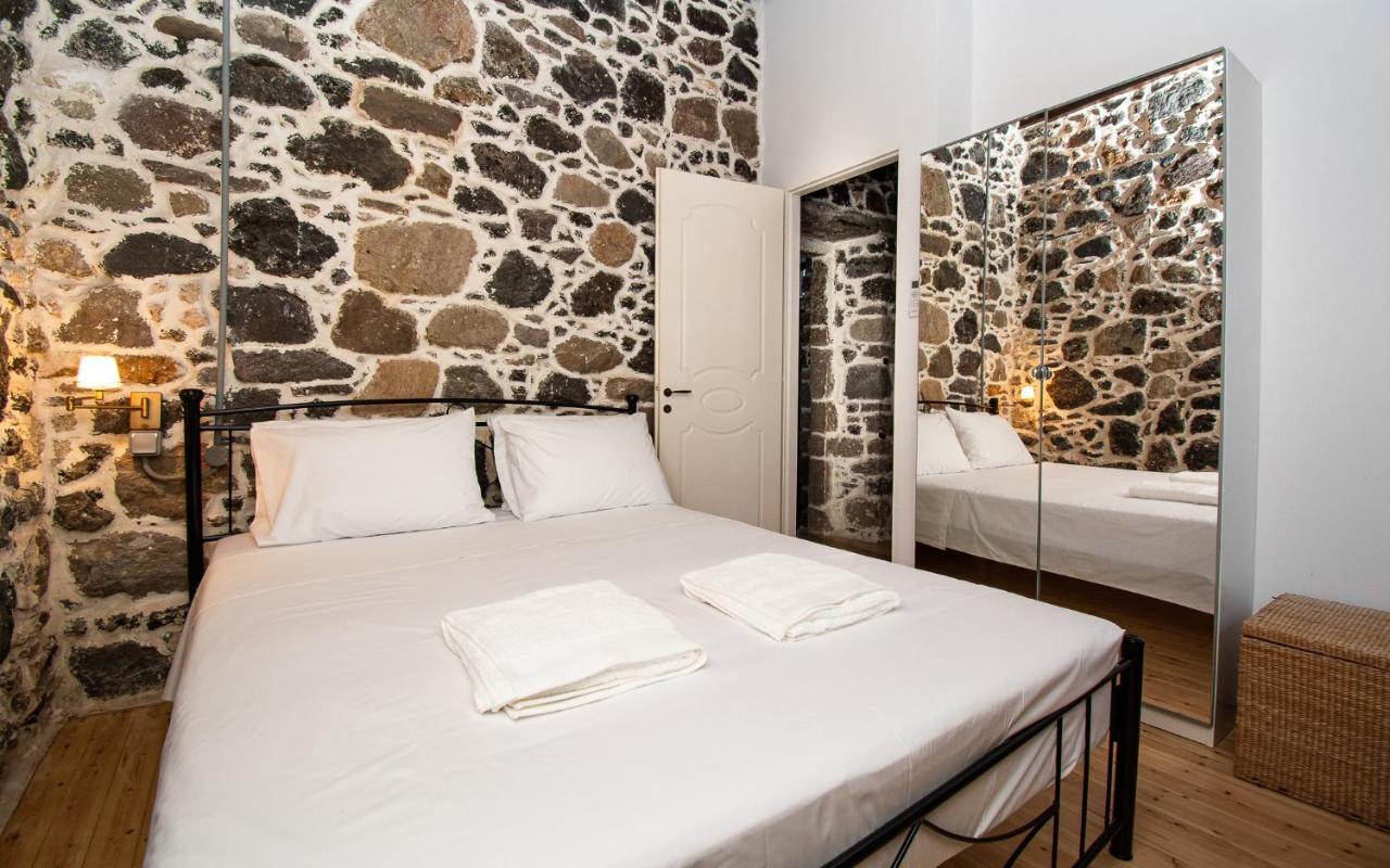 Ferienwohnung Plousiadi΄S Stone House Skála Exterior foto